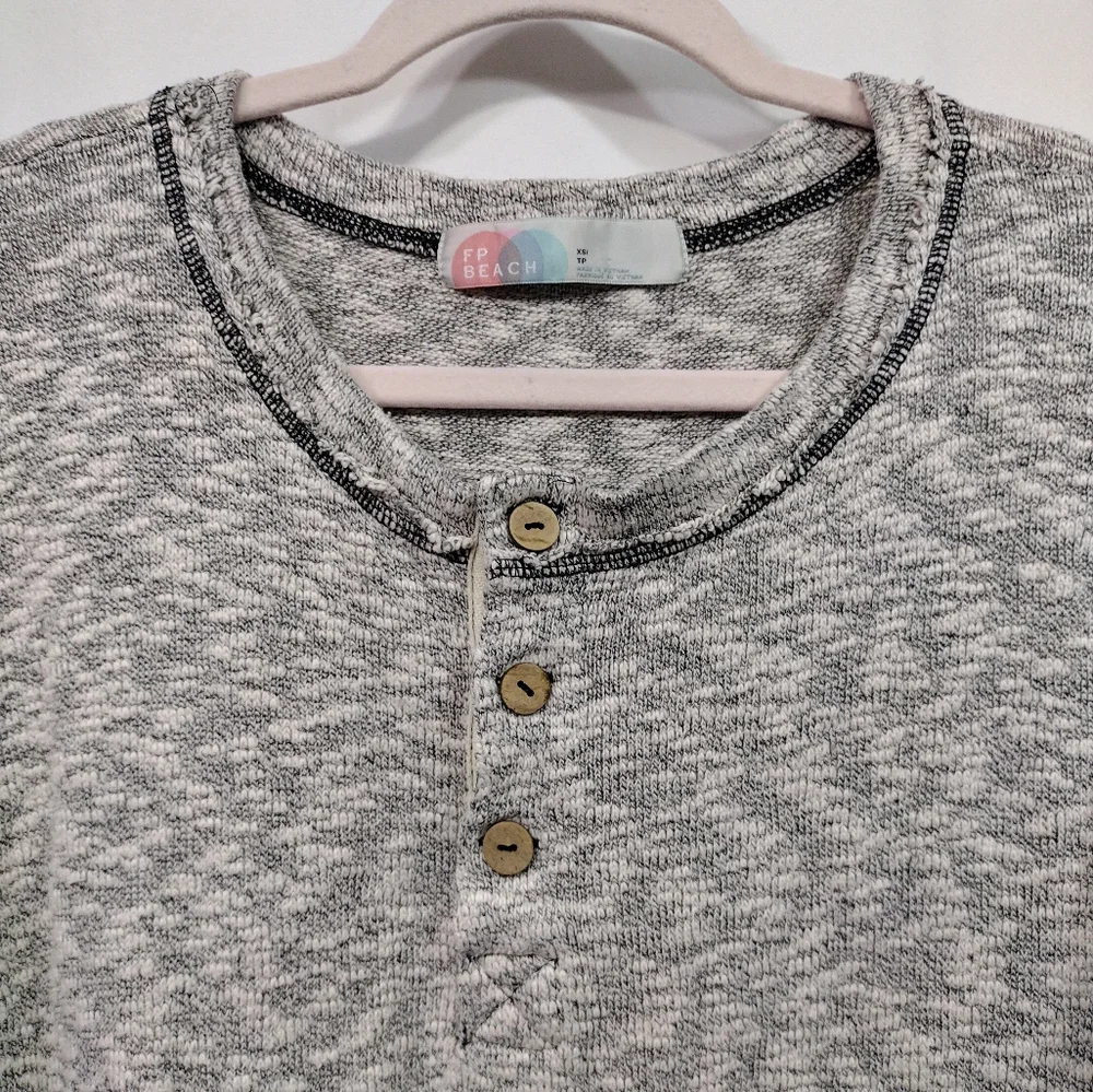 Free People Beach Sleep to Dream Top Womens XS Heather Gray Comfy Beach Vacation - Picture 4 of 10